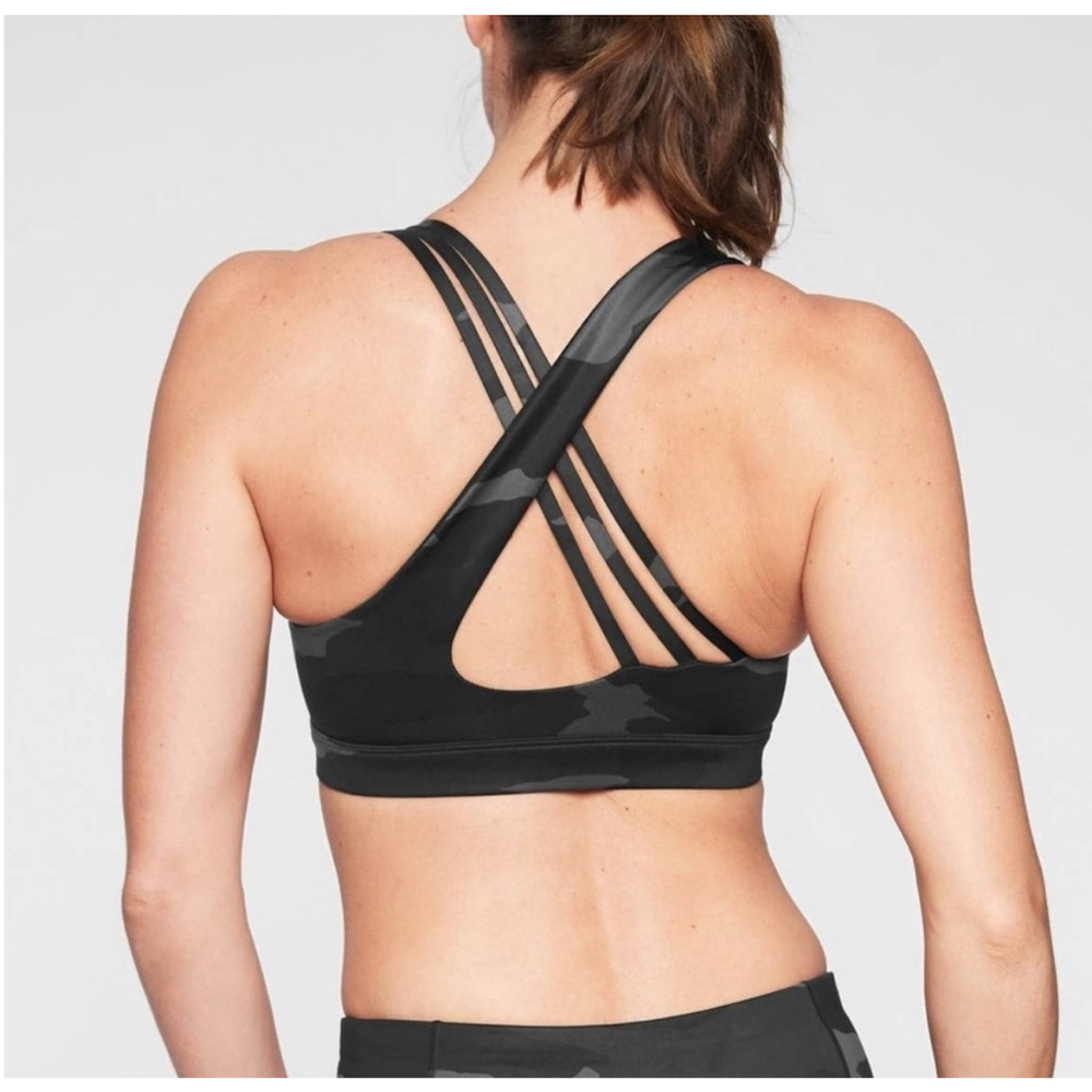 NWT Athleta Run Free Camo Bra medium a/c